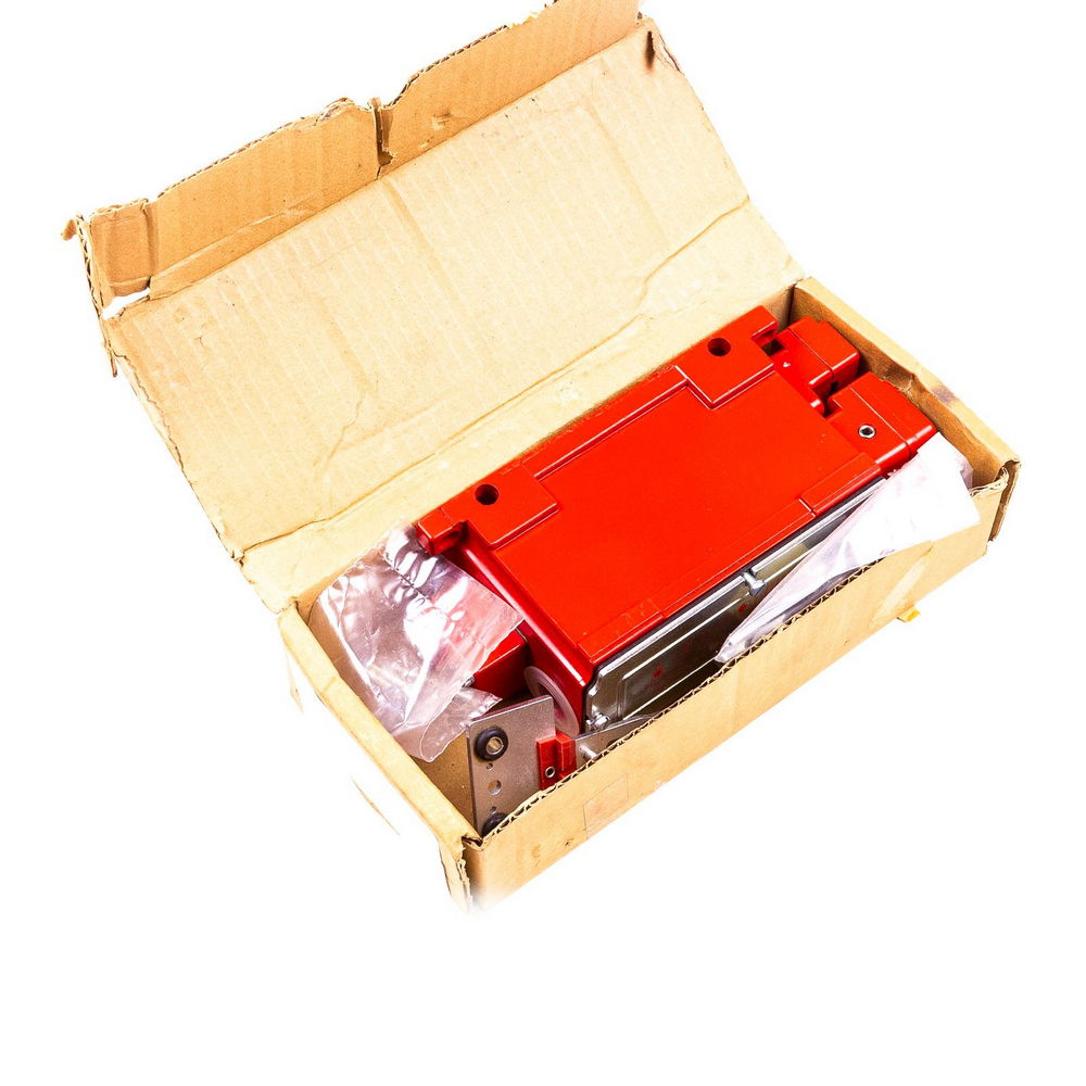 ELAN / SCHMERSAL TKFS/S/90 Solenoid Safety Switch