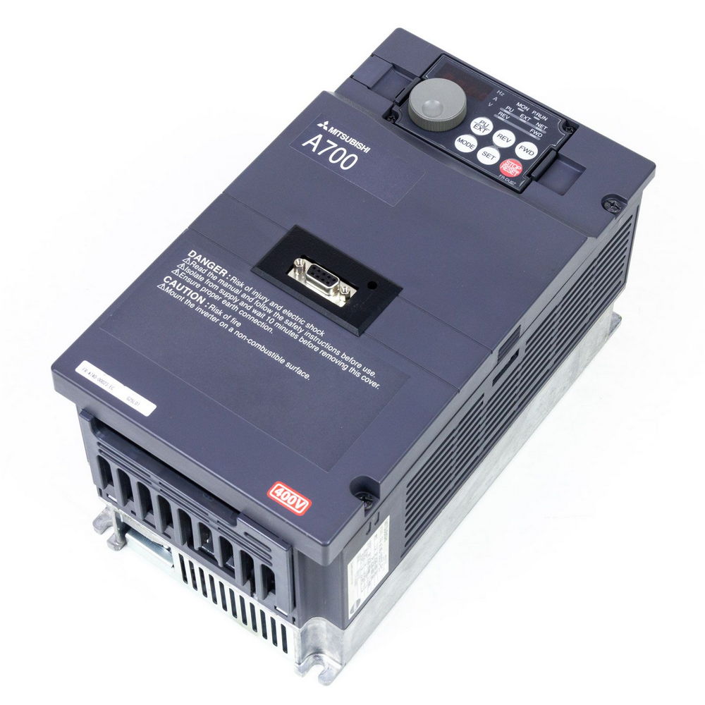 MITSUBISHI FR-A740-00023-EC + FR-DU07